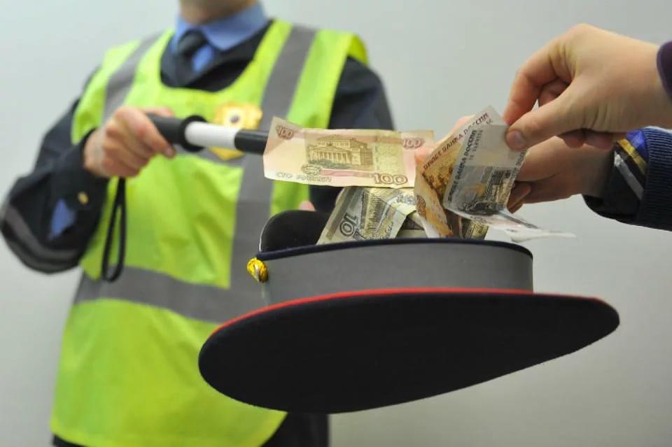 Водитель пойдет под суд за взятку томскому инспектору ДПС Водитель пойдет под суд за взятку томскому инспектору ДПС