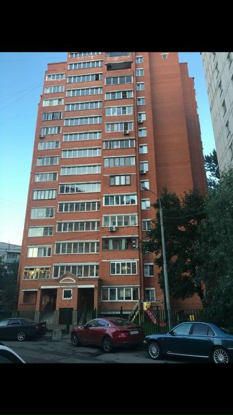Сдаётся койко-место в 2 комнатной просторной квартире (75 кв.м). Новый кирпичный дом. Ближайшее метро - Селигерская (10 мин на автобусе). Автобусная остановка - в пешей доступности от дома (5мин). Возле дома - магазин Пятёрочка. Рассмотрим платёжеспособную, порядочную, работающую девушку. Сейчас живем 3-мя девочками. Ищем четвертую для удешевления. Цена -11250 в месяц+отдельно свет (делим на четверых).<br><br> - фото Фото: Сдаётся койко-место в 2 комнатной просторной квартире (75 кв.м). Новый кирпичный дом. Ближайшее метро - Селигерская (10 мин на автобусе). Автобусная остановка - в пешей доступности от дома (5мин). Возле дома - магазин Пятёрочка. Рассмотрим платёжеспособную, порядочную, работающую девушку. Сейчас живем 3-мя девочками. Ищем четвертую для удешевления. Цена -11250 в месяц+отдельно свет (делим на четверых).<br><br>