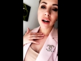 Paulina Soul на съёмках в офисе