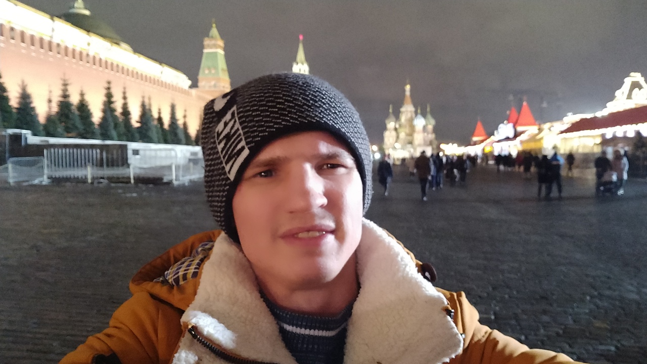 Ищу Девушку На Новый Год Ищу Девушку На Новый Год