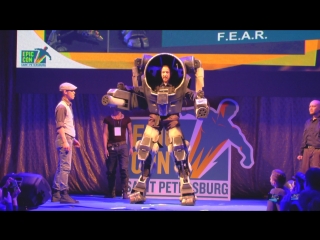 Cosplay R.E.V. exosuit - F.E.A.R. /Epic Con Saint Petersburg 2018/