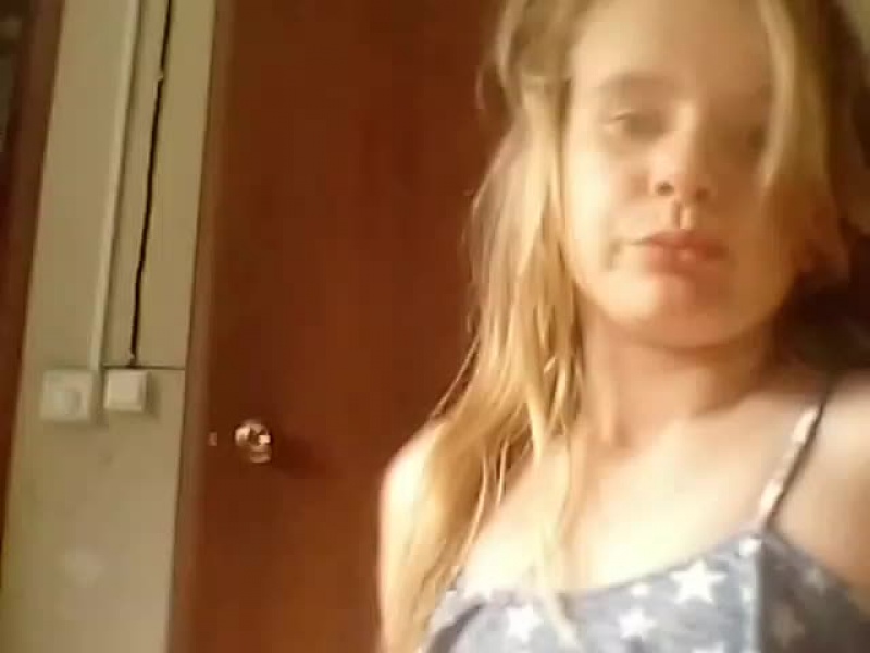 Young teen webcam captures — 3