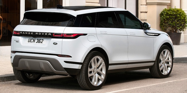 Range Rover представил Evoque нового поколения. Британцы представили свою самую доступную премиальную модель. В ней изменилось буквально все. Выдвижные ручки дверей, подзаряжаемый гибрид и