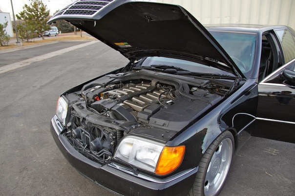 Очень редкие : Mercedes-Benz W140 S7.4 RENNtech Двигатель: 7.4 V12 Мощность: 576 л.с. Крутящий момент: Макс. скорость: 320 км/ч Разгон до сотни: 4.4 сек Привод: Задний В 1991-ом году, врата Ада
