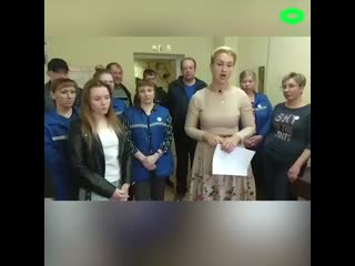 В Окуловке продолжается итальянская забастовка врачей скорой помощи.
