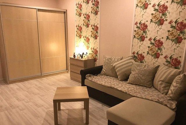 Сдаю 1-комнатную квартиру, 42 м, Москва, Нахимовский проспект, 63 <br>24 000р + счётчики. Комиссия 50% <br>+79226001658 - Валерий <br>Исключительно на длительный срок, однокомнатная квартира в пешей доступности от метро Фото: Сдаю 1-комнатную квартиру, 42 м, Москва, Нахимовский проспект, 63 <br>24 000р + счётчики. Комиссия 50% <br>+79226001658 - Валерий <br>Исключительно на длительный срок, однокомнатная квартира в пешей доступности от метро