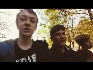 подъебал друга незная того...