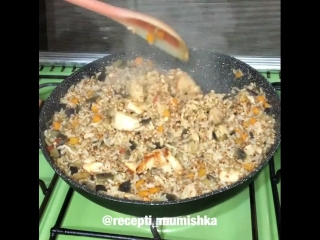 Гречнево-рисовая каша с овощами