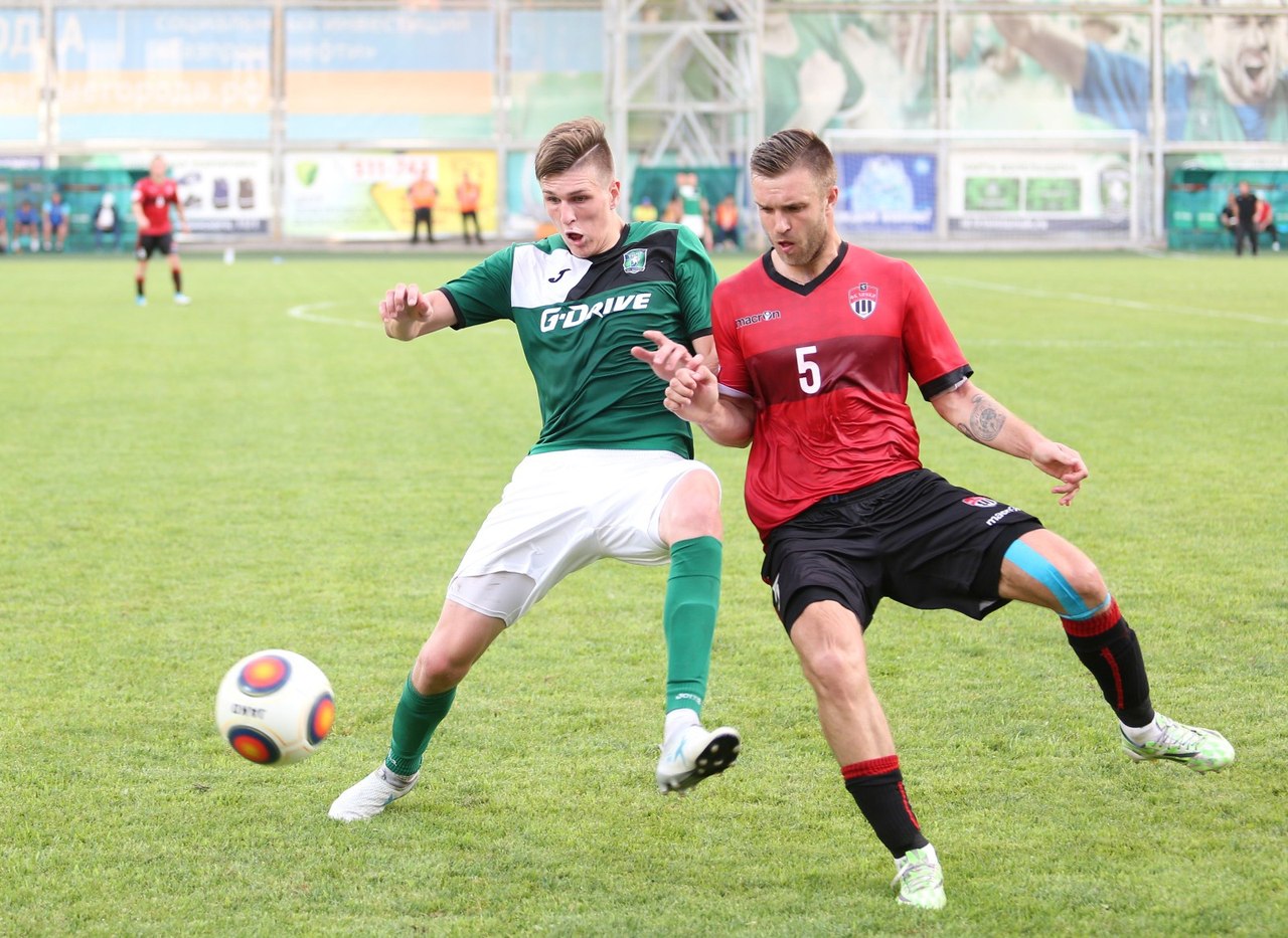 aED4az-EyDI.jpg