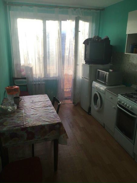 Ищу девушку на подселение в однокомнатную квартиру. Квартира в 13 мин ходьбы от метро Выхино! <br>Чистая уютная квартира. Для жизни все есть!<br>Главные критерии для соседки: соблюдения чистоты , своевременная оплата! Стоимость квартиры 25 тыс .коммуналка 2 тыс выходила, получается с одного человека 13500! <br>Звоните пишите!!! Агентам не звонить!!! Ольга 8925287500<br> Bozhko - фото Фото: Ищу девушку на подселение в однокомнатную квартиру. Квартира в 13 мин ходьбы от метро Выхино! <br>Чистая уютная квартира. Для жизни все есть!<br>Главные критерии для соседки: соблюдения чистоты , своевременная оплата! Стоимость квартиры 25 тыс .коммуналка 2 тыс выходила, получается с одного человека 13500! <br>Звоните пишите!!! Агентам не звонить!!! Ольга 8925287500<br> Bozhko