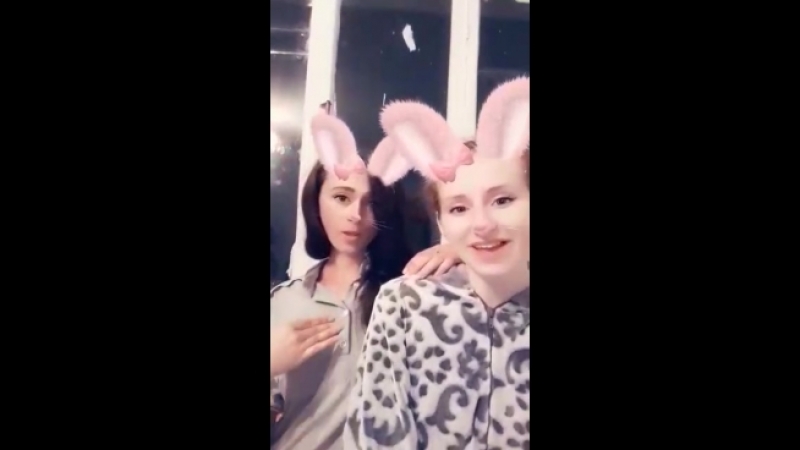 Вечно голодная Марина😂