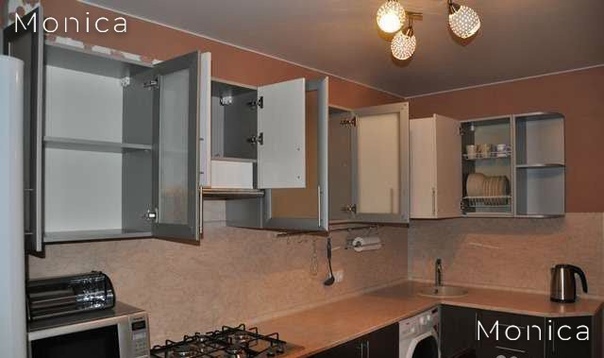 Сдается однушка переделанная в двушку, общая площадь 42 кв. Кухня 10, гостиная 16, спальня 11. Свежий ремонт, все необходимое для проживания. Метро Авиамоторная 15 мин пешком. Во дворе супермаркет, аптека 24 часа, парикмахерская. 40 метров до остановки. 100 метров до фитнес-клуба с бассейном. Депозит 100% (возможна рассрочка).<br>Без комиссии!<br>Подробнее на - фото Фото: Сдается однушка переделанная в двушку, общая площадь 42 кв. Кухня 10, гостиная 16, спальня 11. Свежий ремонт, все необходимое для проживания. Метро Авиамоторная 15 мин пешком. Во дворе супермаркет, аптека 24 часа, парикмахерская. 40 метров до остановки. 100 метров до фитнес-клуба с бассейном. Депозит 100% (возможна рассрочка).<br>Без комиссии!<br>Подробнее на