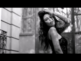 Sade - Still in love with you 2011 (Thin Lizzy - 1974)