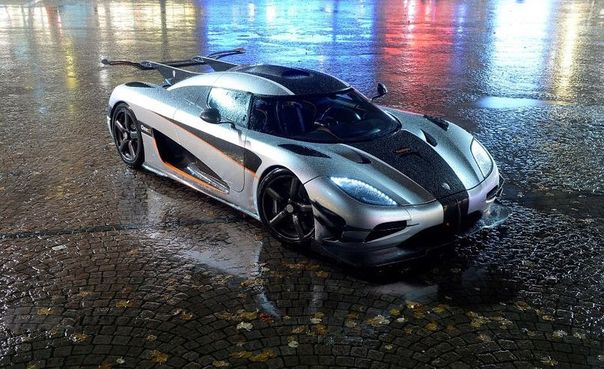 Koenigsegg One: 1