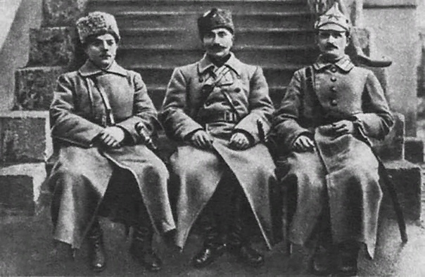 Семен Буденный Герой Гражданской войны, один из первых Маршалов СССР Семён Михайлович Будённый для современников легендарная личность. Сегодня его фигура овеяна мифами и слухами, а события,