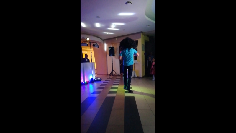 VID_20180817_214326.mp4