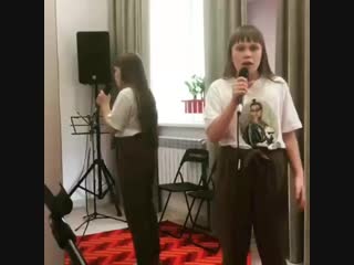 Занятия по вокалу. Академия популярной музыки Игоря Крутого