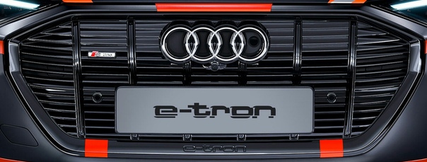 Паркетник Audi e-tron Sportbac дебютировал в камуфляже Фото: компания AudiКонцептуальный электрический кроссовер Audi Q4 e-tron оказался не единственной премьерой марки в Женеве. На подиум также