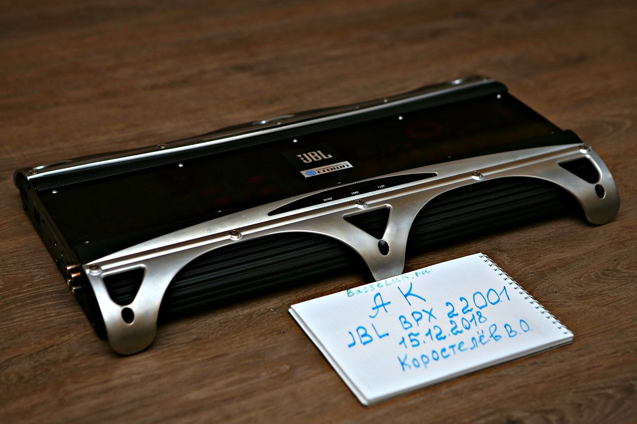 hP4W1bLCI6s.jpg