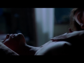 #3 Фрагмент к/ф «Вас не догонят» (Lost and Delirious, 2001)