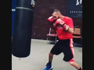 Хосе Педраса закончил подготовку к бою с Василием Ломаченко🥊