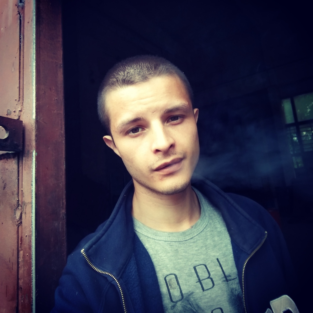 Деня Елисеев