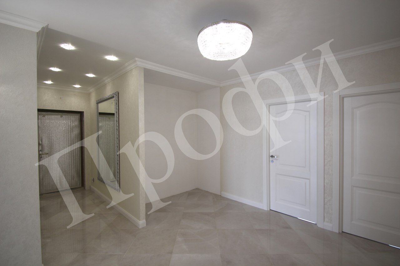-IpEs98t07w.jpg