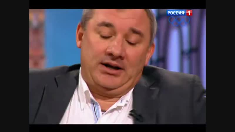 Фоменко теребит писун