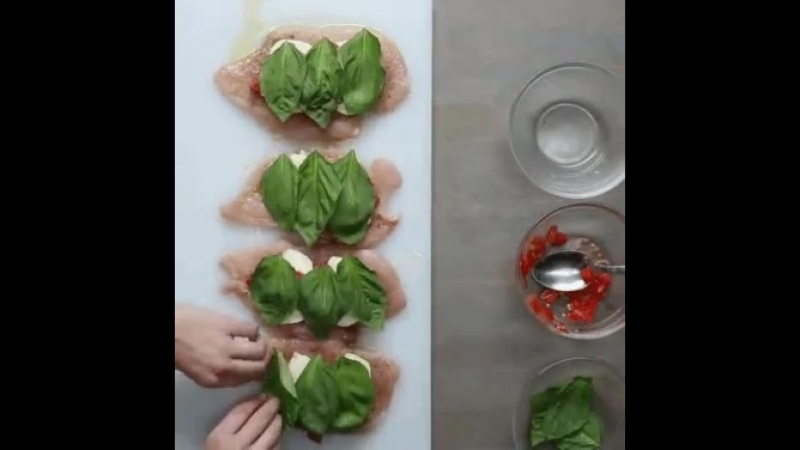 Запекаем куриные грудки