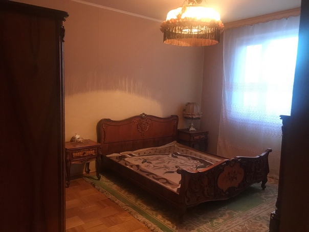 Сдаётся комната в двух комнатной квартире на длительный срок.Метро Новые Черемушки мин 10 от метро напротив Воранцовского парка на 12 этаже.<br>Комната раздельная <br>В другой комнате проживают <br>Я и мама <br>Рассмотрим двух девушек женщин <br>Цена 22 тыс все включено <br>Есть депозит его можно разбить на пару месяцев .Без комиссии. - фото Фото: Сдаётся комната в двух комнатной квартире на длительный срок.Метро Новые Черемушки мин 10 от метро напротив Воранцовского парка на 12 этаже.<br>Комната раздельная <br>В другой комнате проживают <br>Я и мама <br>Рассмотрим двух девушек женщин <br>Цена 22 тыс все включено <br>Есть депозит его можно разбить на пару месяцев .Без комиссии.