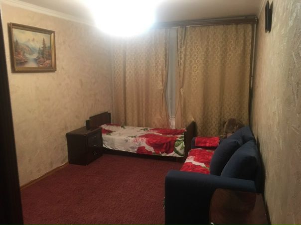 Сдается светлая большая комната на длительный срок в двухкомнатной квартире для двух адекватных аккуратных девушек без вредных привычек <br>В квартире имеется всё для комфортного проживания : вай-фай, стиралка, шкафы, зеркала, холодильник и тд <br>Квартира расположена вблизи ст.м. Выхино по ул. Молдагуловой 16к2 (5 минут пешком) ,в спокойном озеленённом районе <br>Рядом расположено множество магазинчиков и рынок <br>В соседней комнате проживает спокойная семейная пара (23,25 лет). <br>Стоимость 20 тыс.р.в месяц + залог 10 тыс.р,коммунальные входят в стоимость. <br>Пишите в вотсап +79253627903 Макс или звоните ,заселение возможно уже сегодня и сейчас! <br> Nurmamedov - фото Фото: Сдается светлая большая комната на длительный срок в двухкомнатной квартире для двух адекватных аккуратных девушек без вредных привычек <br>В квартире имеется всё для комфортного проживания : вай-фай, стиралка, шкафы, зеркала, холодильник и тд <br>Квартира расположена вблизи ст.м. Выхино по ул. Молдагуловой 16к2 (5 минут пешком) ,в спокойном озеленённом районе <br>Рядом расположено множество магазинчиков и рынок <br>В соседней комнате проживает спокойная семейная пара (23,25 лет). <br>Стоимость 20 тыс.р.в месяц + залог 10 тыс.р,коммунальные входят в стоимость. <br>Пишите в вотсап +79253627903 Макс или звоните ,заселение возможно уже сегодня и сейчас! <br> Nurmamedov