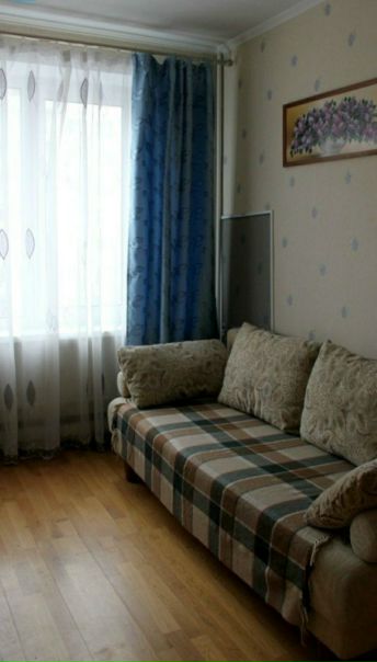 15000 рублей <br>Метро Римская (7 минуты пешком) <br>Комната <br>Сдается комната в двухкомнатной квартире. В соседней комнате проживает приятная и дружелюбная хозяйка. Рассматриваем работающих девушек и женщин. Залог 7500 рублей. Обращайтесь! <br>Пишите в личку - фото Фото: 15000 рублей <br>Метро Римская (7 минуты пешком) <br>Комната <br>Сдается комната в двухкомнатной квартире. В соседней комнате проживает приятная и дружелюбная хозяйка. Рассматриваем работающих девушек и женщин. Залог 7500 рублей. Обращайтесь! <br>Пишите в личку
