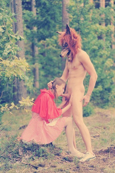 Women in fur have men tied