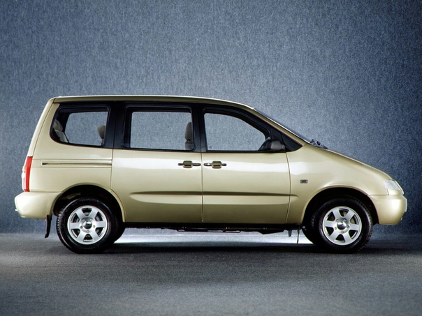 Очень редкие : 2002 Лада Надежда Класс: minivanТип кузова: 4-door van Двигатель: I4 1.8 L Мощность: 80 л.с. Крутящий момент: 134 Н·м КПП: МКПП-5 Привод: полный Компоновка: переднемоторная Тип
