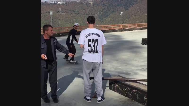 Сочифорния skatecamp Goodfellaz