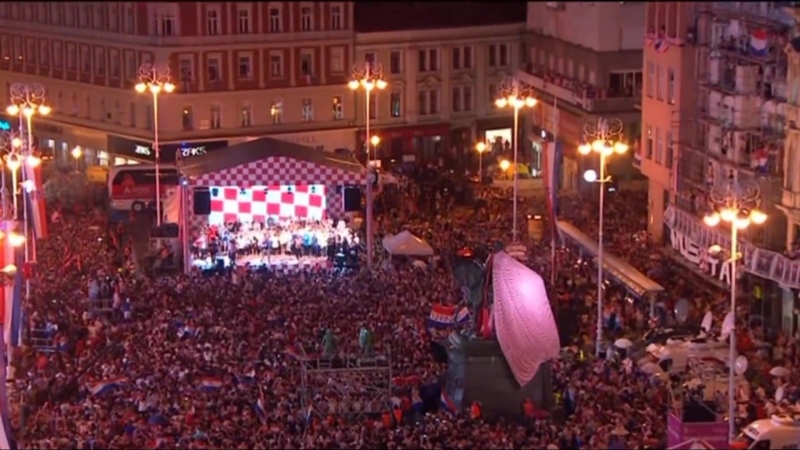 Doček VATRENIH na trgu__2018