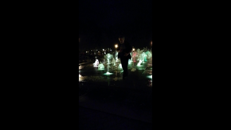 VID_20180903_201134.mp4