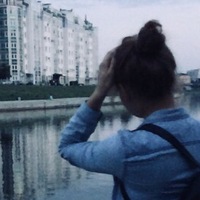 Оленька Петелина