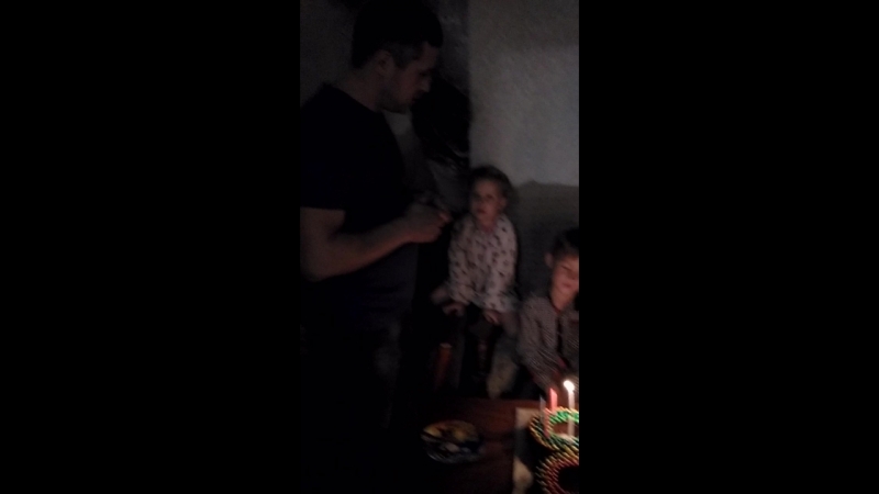 VID_20180816_204230.mp4
