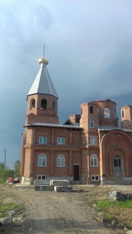 Томичи собирают средства на завершение строительства храма в поселке Апрель Томичи собирают средства на завершение строительства храма в поселке Апрель