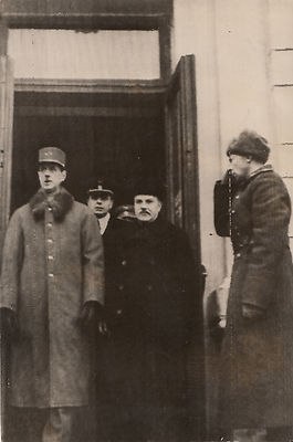 Шарль де Голль о Сталинграде (1944 г.) Зимой 1944 года генерал Шарль де Голль, находясь с официальным визитом в СССР, посетил находящийся в руинах Сталинград. Позже, уже в Москве во время