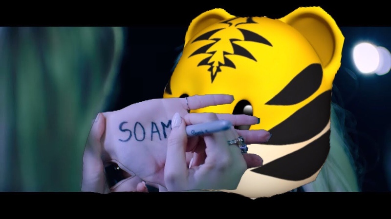 Animoji Karaoke ~ So Am I