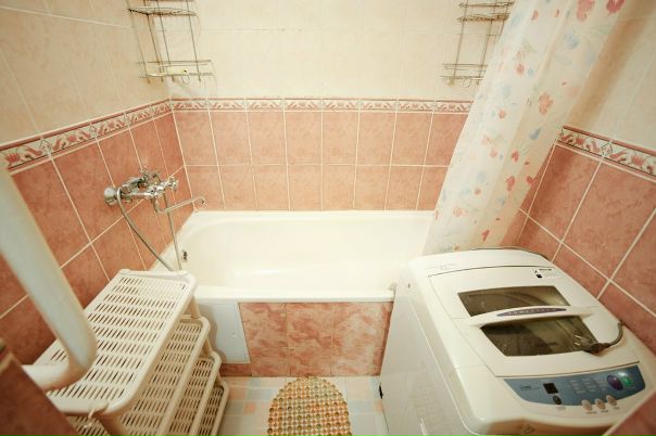 Сдается: 1к. квартира (Объявления от АГЕНСТВА, комиссия:12000) <br>Стоимость: 24000+счетчики <br>Адрес: Винокурова, 12к5, Академическая . <br>Доп: 35 кв метров, жилая 14, кухня 11 <br>9/22 этаж. <br>Предлагается к сдаче на длительный срок однокомнатная квартира. В квартире для проживания есть все необходимое, сделан хороший ремонт. <br>сдача только на длительный срок. <br>Залог и депозита нет. <br>Просмотреть можно в день обращения, документы к заселению все готовы. <br>Контактное лицо: +7-922-157-78-89 - Кирилл. - фото Фото: Сдается: 1к. квартира (Объявления от АГЕНСТВА, комиссия:12000) <br>Стоимость: 24000+счетчики <br>Адрес: Винокурова, 12к5, Академическая . <br>Доп: 35 кв метров, жилая 14, кухня 11 <br>9/22 этаж. <br>Предлагается к сдаче на длительный срок однокомнатная квартира. В квартире для проживания есть все необходимое, сделан хороший ремонт. <br>сдача только на длительный срок. <br>Залог и депозита нет. <br>Просмотреть можно в день обращения, документы к заселению все готовы. <br>Контактное лицо: +7-922-157-78-89 - Кирилл.