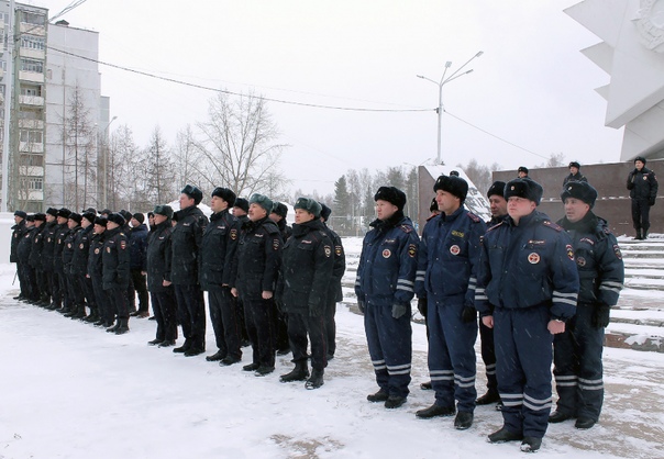 В Усть-Илимске полицейские почтили память коллег