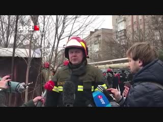 Ситуацию вокруг взрыва дома в Шахтах прокомментировал начальник ГУ МЧС по Ростовской области Вячеслав Бутко.