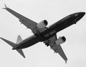 У новых Boeing 737 обнаружили смертельную ошибку Компания Boeing собирается предупредить операторов своей новейшей модели 737 Max о том, что ошибочные данные системы контроля за полетом могут
