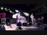 Человек Человеку (Рома Гонза & Etoeto) – Пусть свет погас, но музыка играет (Фестиваль «Маяк». 2018)