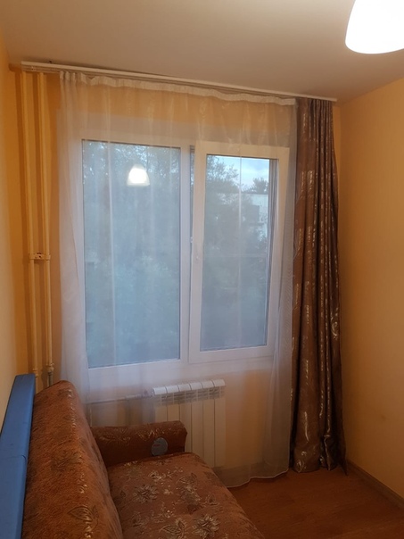 Спб сдаётся<br>комната в 4-ех комнатной кв-ре. 13 т р. к у включены. 4 минуты пешком от метро ЛЕНИНСКИЙ проспект. Для ОДНОГО русского человека или Белорусия и Украина, Молдавия. <br>В комнате диван и шкаф, стол. В квартире стиралка, инет. От собственника. 89046011813 - фото Фото: Спб сдаётся<br>комната в 4-ех комнатной кв-ре. 13 т р. к у включены. 4 минуты пешком от метро ЛЕНИНСКИЙ проспект. Для ОДНОГО русского человека или Белорусия и Украина, Молдавия. <br>В комнате диван и шкаф, стол. В квартире стиралка, инет. От собственника. 89046011813