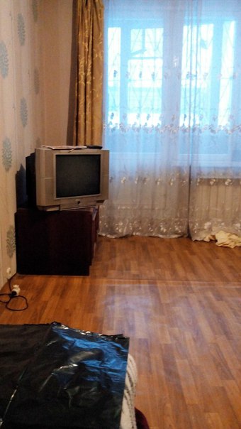 Сдается комната 18 кв в двухкомнатной квартире. Койко место) метро Юго-Западная.10-15мин. на автобусе. + Электричка 10 мин до м Киевская. Транспорта ходит очень много,1 этаж. В комнате есть лоджия.<br>Без залога без комиссии на длительный срок. - фото Фото: Сдается комната 18 кв в двухкомнатной квартире. Койко место) метро Юго-Западная.10-15мин. на автобусе. + Электричка 10 мин до м Киевская. Транспорта ходит очень много,1 этаж. В комнате есть лоджия.<br>Без залога без комиссии на длительный срок.