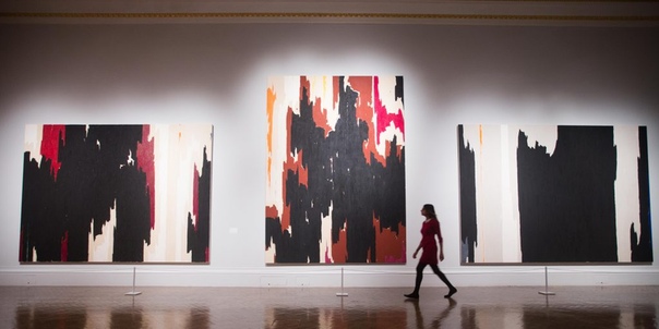 Клиффорд Стилл (англ. Clyfford Still, 30 ноября 1904 года, Грандин, Северная Дакота — 23 июня 1980 года, Нью-Йорк) — американский художник-абстракционист. Один из значительнейших представителей